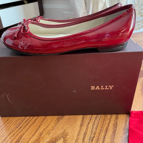 Bally Patent Leather ballerina flats size 5 - Picture 9 of 9